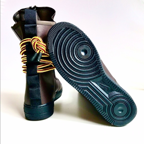 Sold women’s list NWT 5 ⭐️ AF1 Special Field Hi - Picture 4 of 9